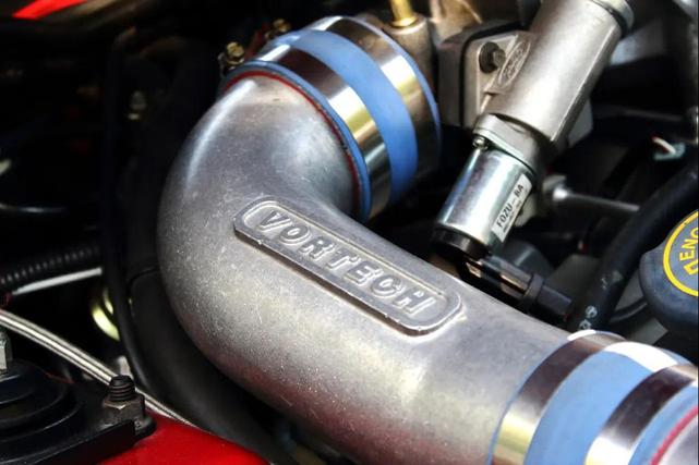 Photo of 1995 RED Ford Mustang