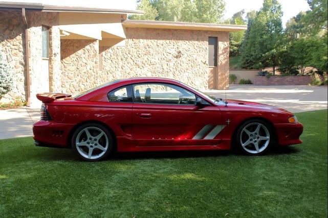Photo of 1995 RED Ford Mustang