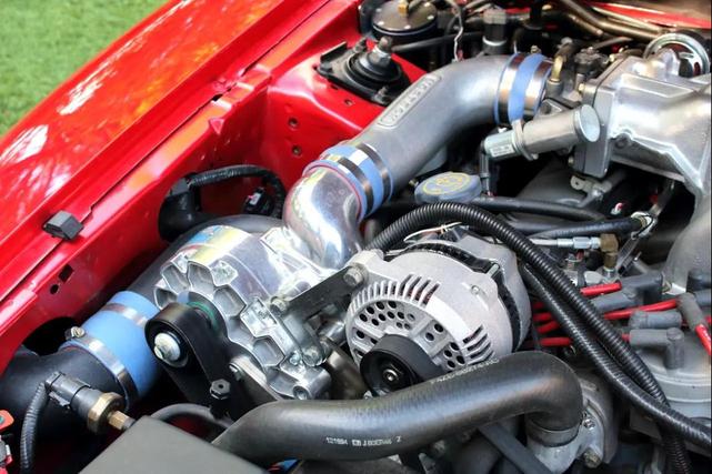 Photo of 1995 RED Ford Mustang