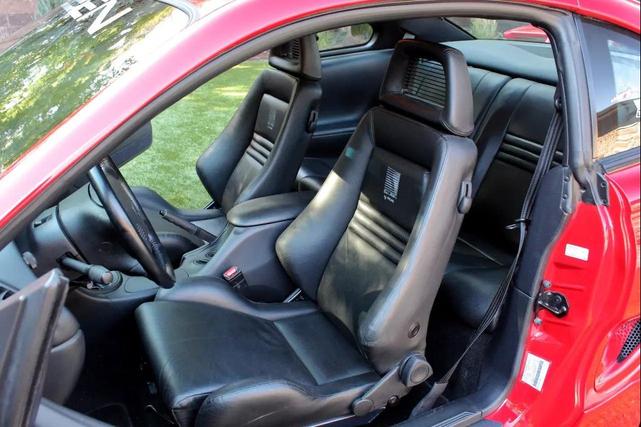 Photo of 1995 RED Ford Mustang