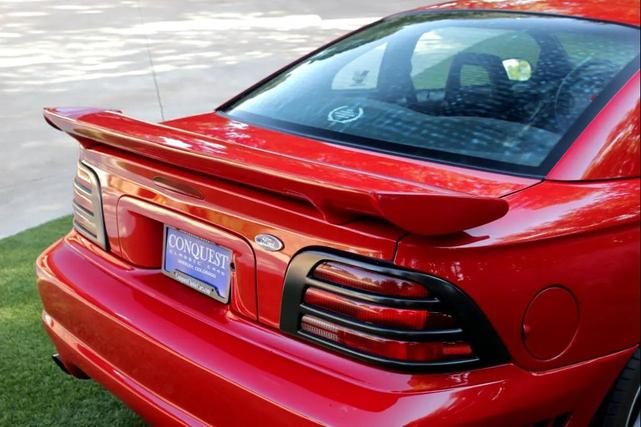 Photo of 1995 RED Ford Mustang