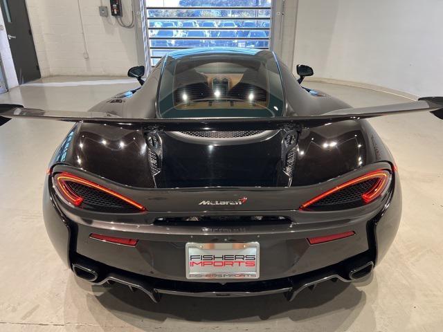 Photo of 2017 Onyx Black McLaren 570GT