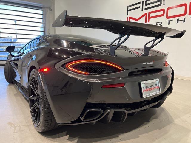Photo of 2017 Onyx Black McLaren 570GT