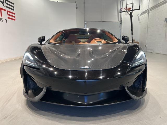 Photo of 2017 Onyx Black McLaren 570GT