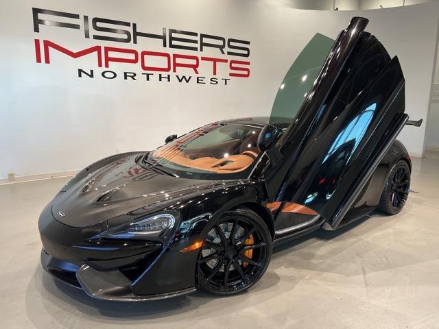 Photo of 2017 Onyx Black McLaren 570GT