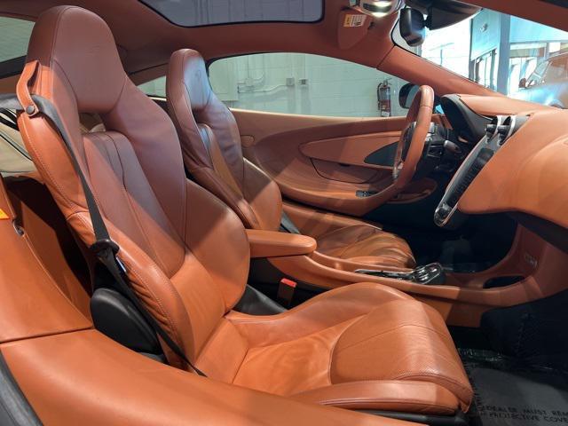 Photo of 2017 Onyx Black McLaren 570GT