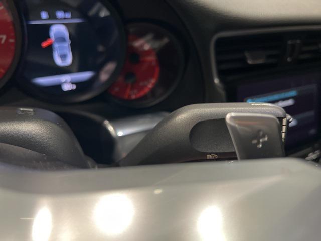 Photo of 2017 Silver Porsche 911