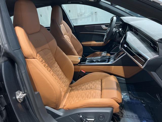 Photo of 2025 Gray Audi RS 7