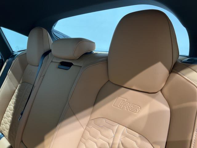 Photo of 2025 Gray Audi RS 7