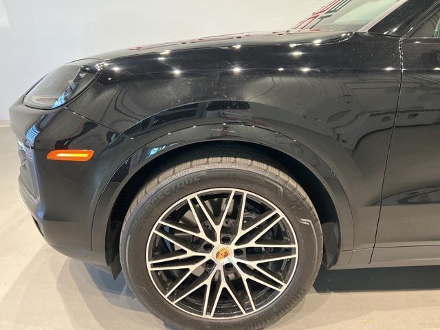 Photo of 2024 Black Porsche Cayenne