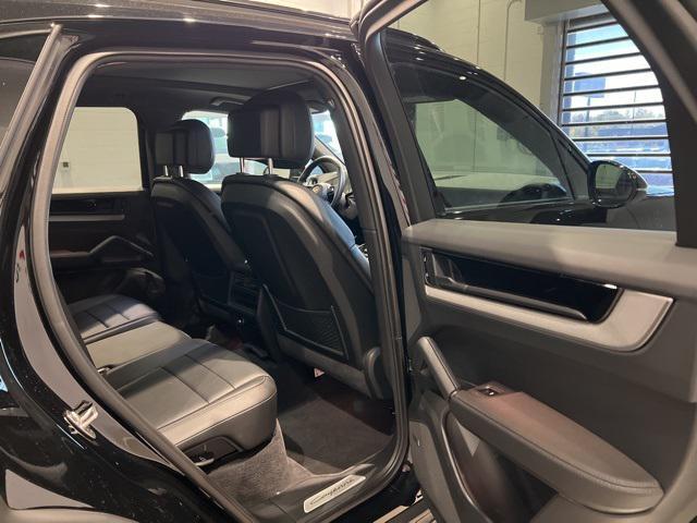 Photo of 2024 Black Porsche Cayenne