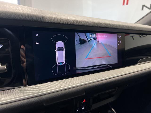 Photo of 2024 Black Porsche Cayenne