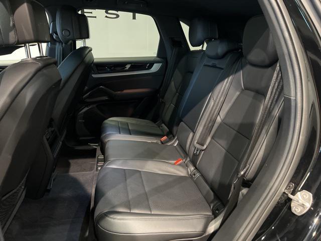Photo of 2024 Black Porsche Cayenne