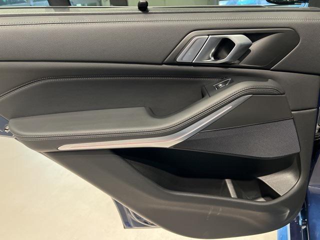 Photo of 2022 Phytonic Blue Metallic BMW X5