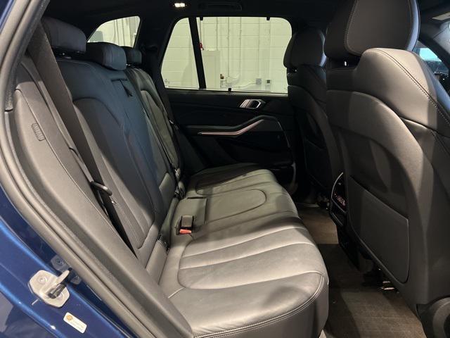 Photo of 2022 Phytonic Blue Metallic BMW X5