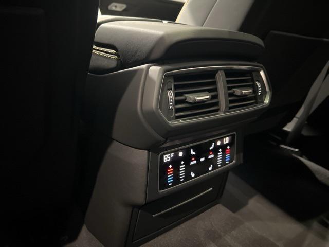 Photo of 2019 Gray Lamborghini Urus