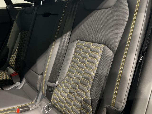 Photo of 2019 Gray Lamborghini Urus
