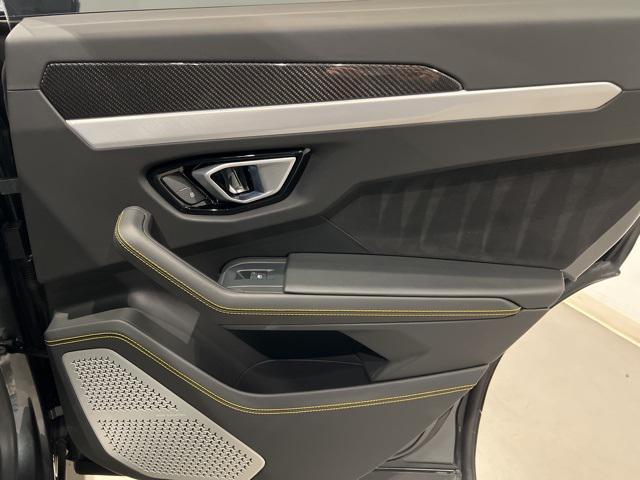 Photo of 2019 Gray Lamborghini Urus