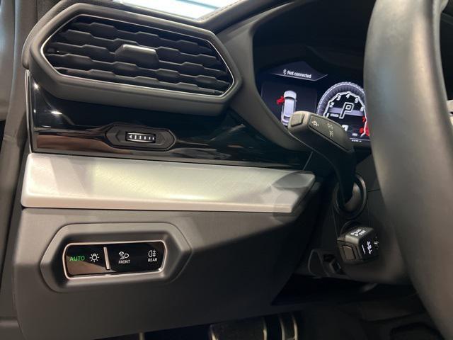 Photo of 2021 Black Lamborghini Urus