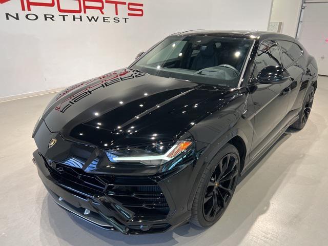 Photo of 2021 Black Lamborghini Urus