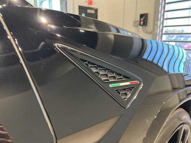 Photo of 2021 Black Lamborghini Urus