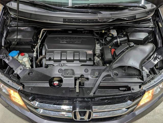Photo of 2014 Gray Honda Odyssey