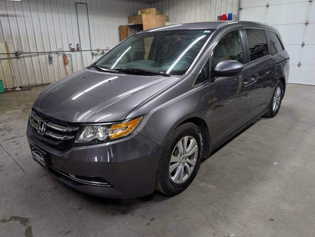Photo of 2014 Gray Honda Odyssey