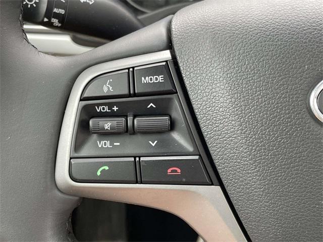 Photo of 2017 Mineral Beige Hyundai ELANTRA