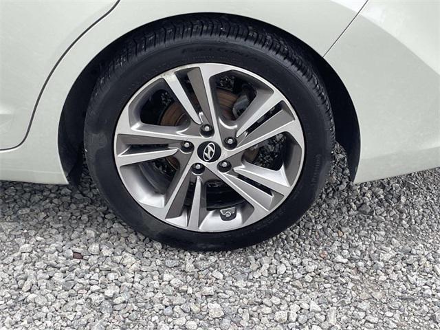Photo of 2017 Mineral Beige Hyundai ELANTRA