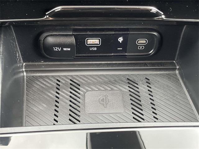 Photo of 2023 Fusion Black Kia Sportage Hybrid