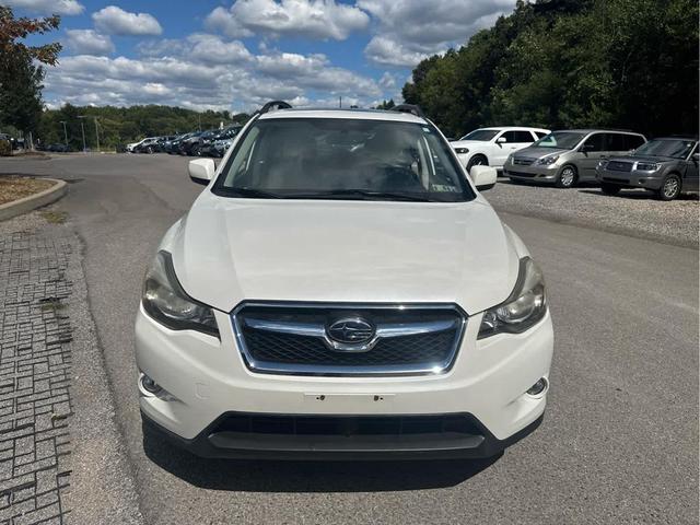 Photo of 2014 Satin White Pearl Subaru XV Crosstrek