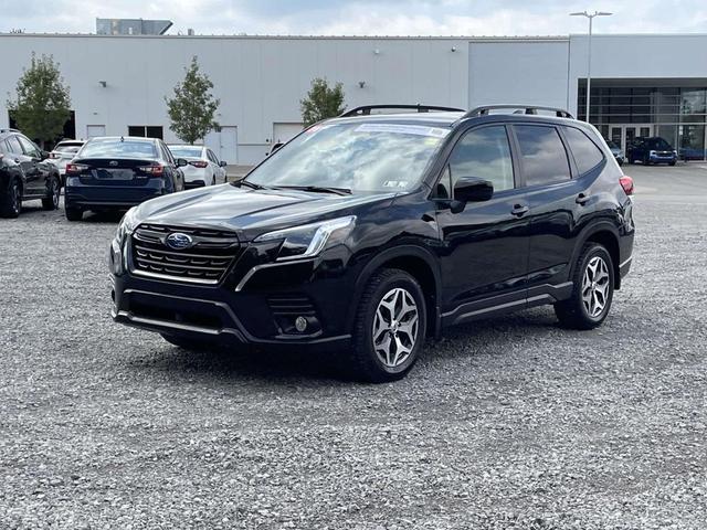 Photo of 2023 Crystal Black Silica Subaru Forester