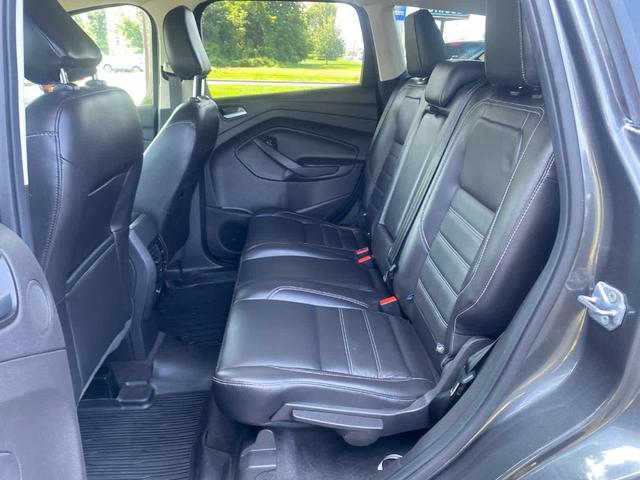 Photo of 2018 Magnetic Metallic Ford Escape