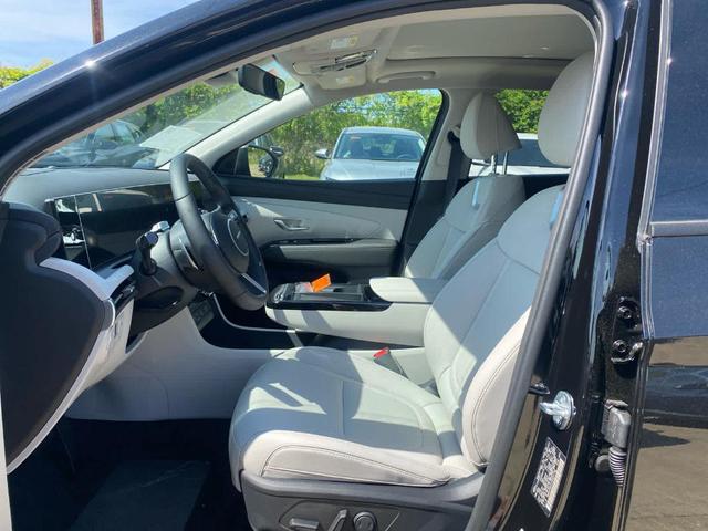 Photo of 2025 Ash Black Hyundai TUCSON Plug-In Hybrid