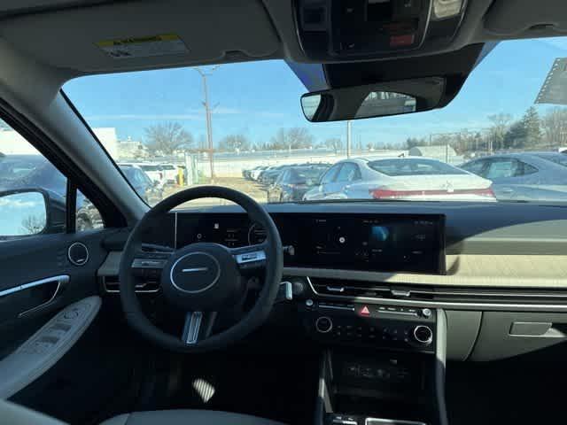 Photo of 2025 Portofino Gray Hyundai SONATA Hybrid