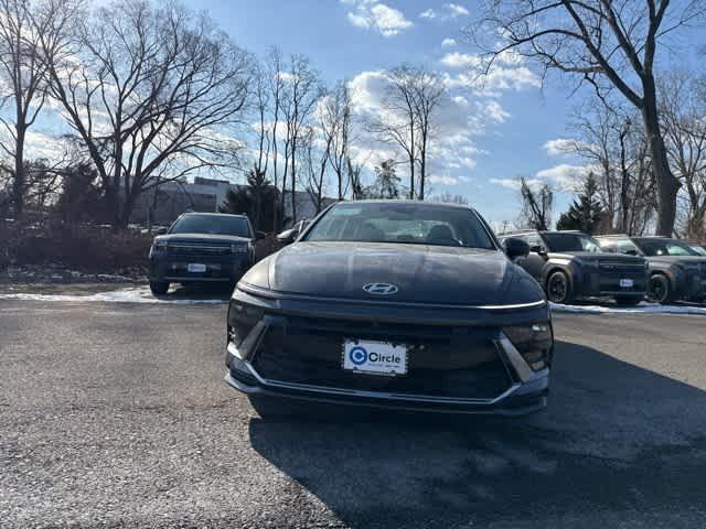 Photo of 2025 Portofino Gray Hyundai SONATA Hybrid