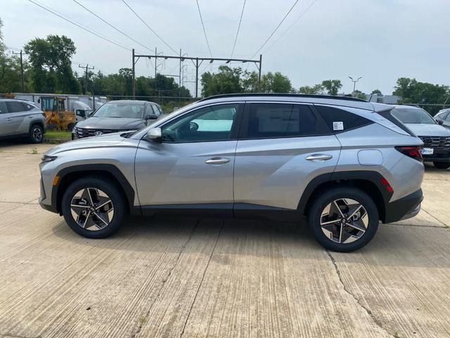 Photo of 2025 Shimmering Silver Hyundai TUCSON