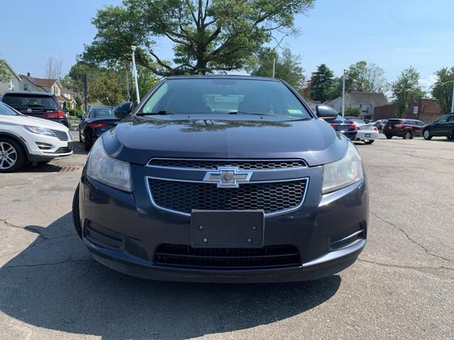 Photo of 2014 Blue Chevrolet Cruze