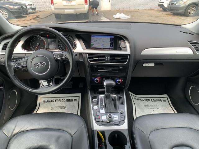 Photo of 2016 Gray Audi allroad