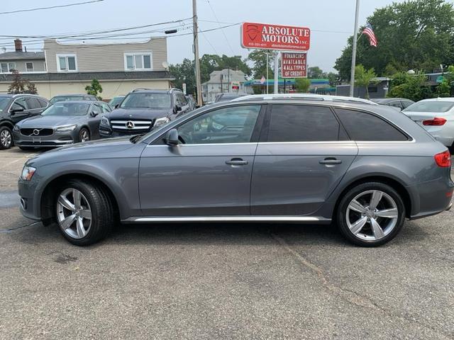 Photo of 2016 Gray Audi allroad