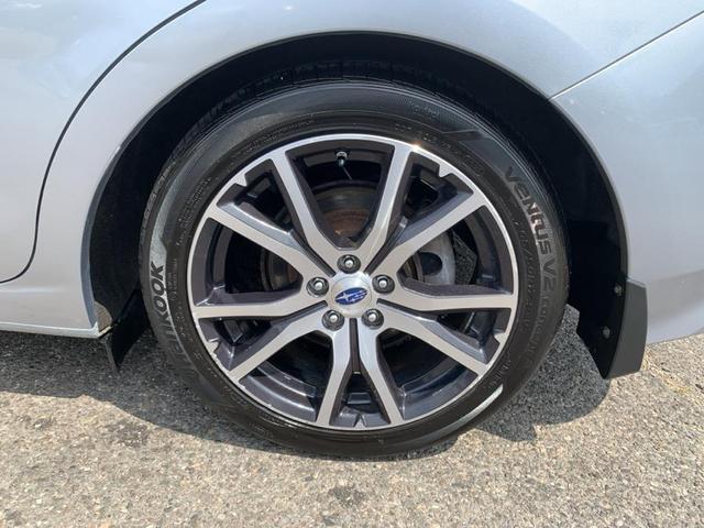 Photo of 2018 Ice Silver Metallic Subaru Impreza