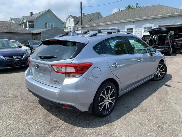 Photo of 2018 Ice Silver Metallic Subaru Impreza