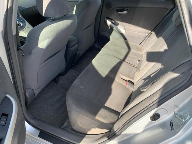 Photo of 2010 Winter Gray Metallic Toyota Prius