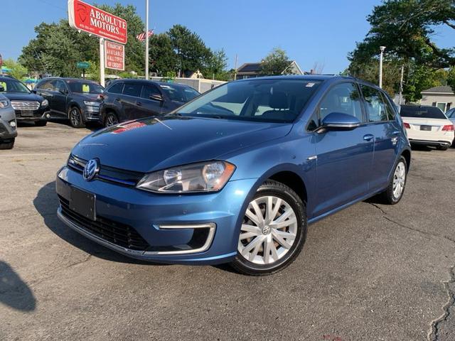 Photo of 2015 Blue Volkswagen e-Golf