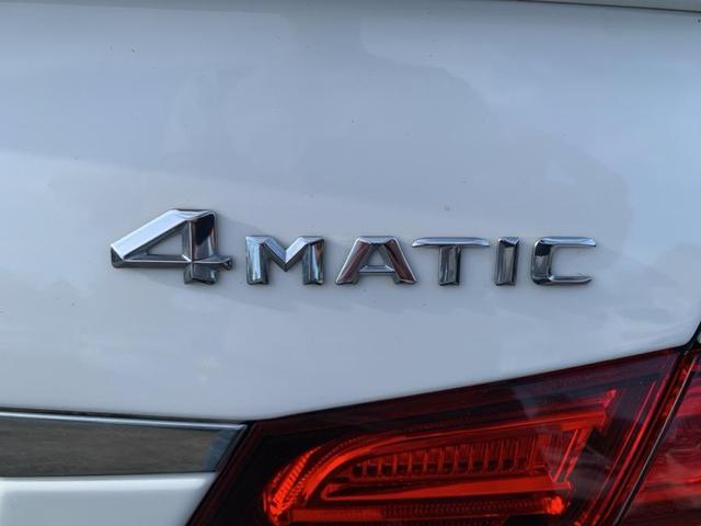 Photo of 2015 White Mercedes-Benz E-Class