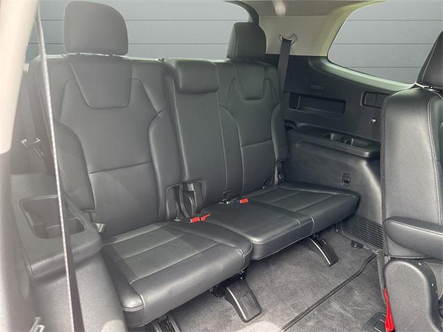Photo of 2022 Dark Moss Kia Telluride