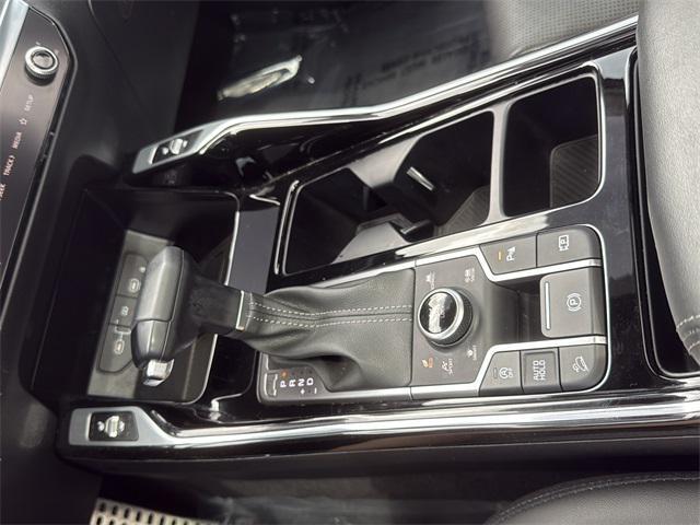 Photo of 2024 Wolf Gray Kia Sorento