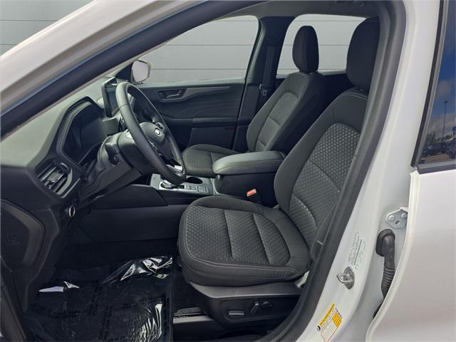 Photo of 2023 Oxford White Ford Escape