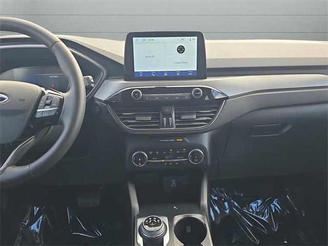 Photo of 2023 Oxford White Ford Escape