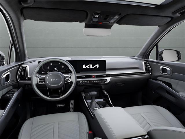 Photo of 2025 Glacial White Pearl Kia Sorento